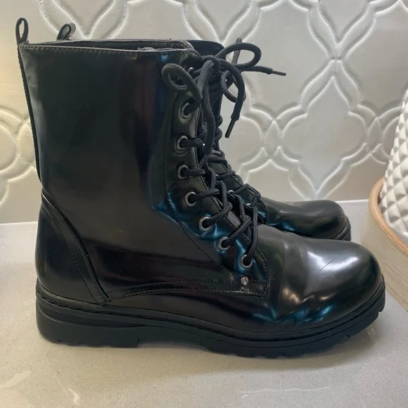 Dirty Laundry ~ Black Lace-up Combat Boots Lug Soles Y2K 90s Size 9 - Picture 5 of 17